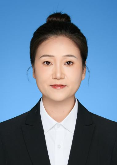 朱靓